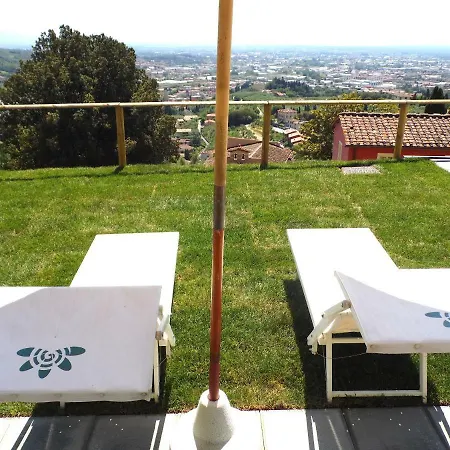Tulipano -apartment- * Pescia